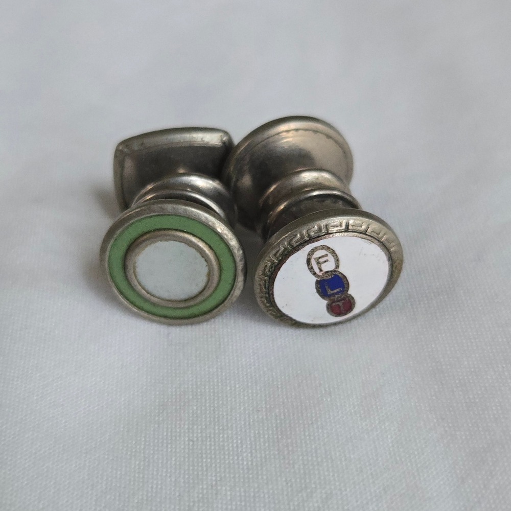 VTG Odd Fellows Cufflinks Silver Green Mens‎ OS FLT Enamel Mismatched Fraternal